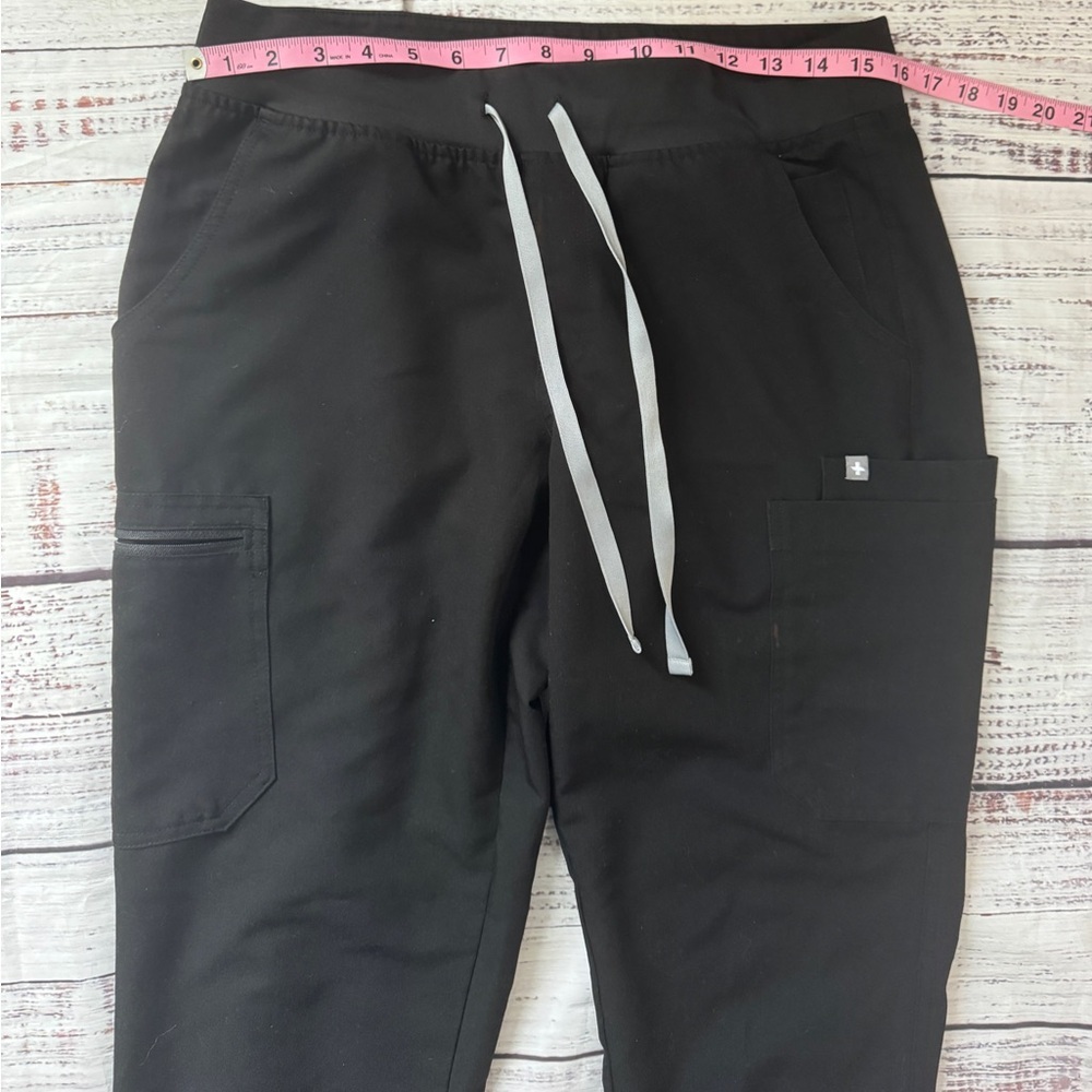 FIGS Men’s Technical Collection Scrub Pants | Black | Size M - Picture 3 of 6